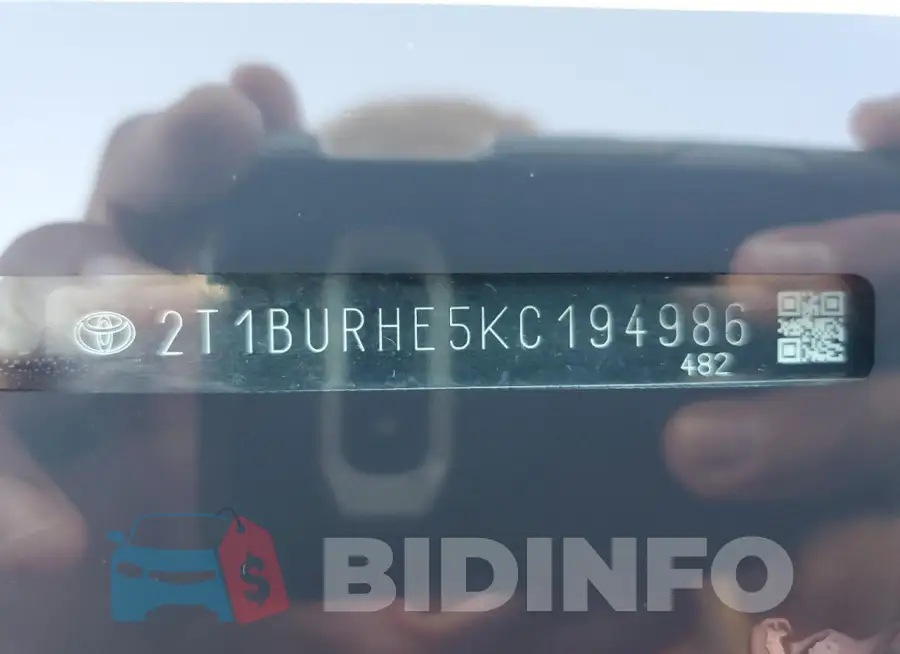 2T1BURHE5KC194986 Photo# 12
