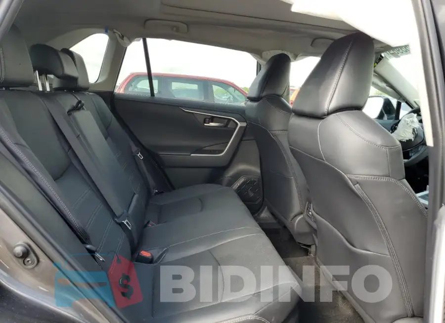 4T3D6RFV3RU162351 Photo# 11