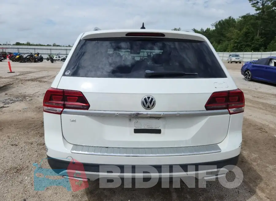 1V2WP2CA9KC593847 Photo# 6