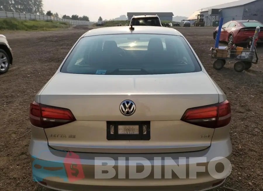 3VWD67AJ7GM267379 Photo# 6