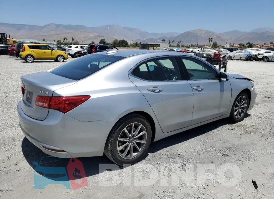 19UUB1F55LA006347 Photo# 3