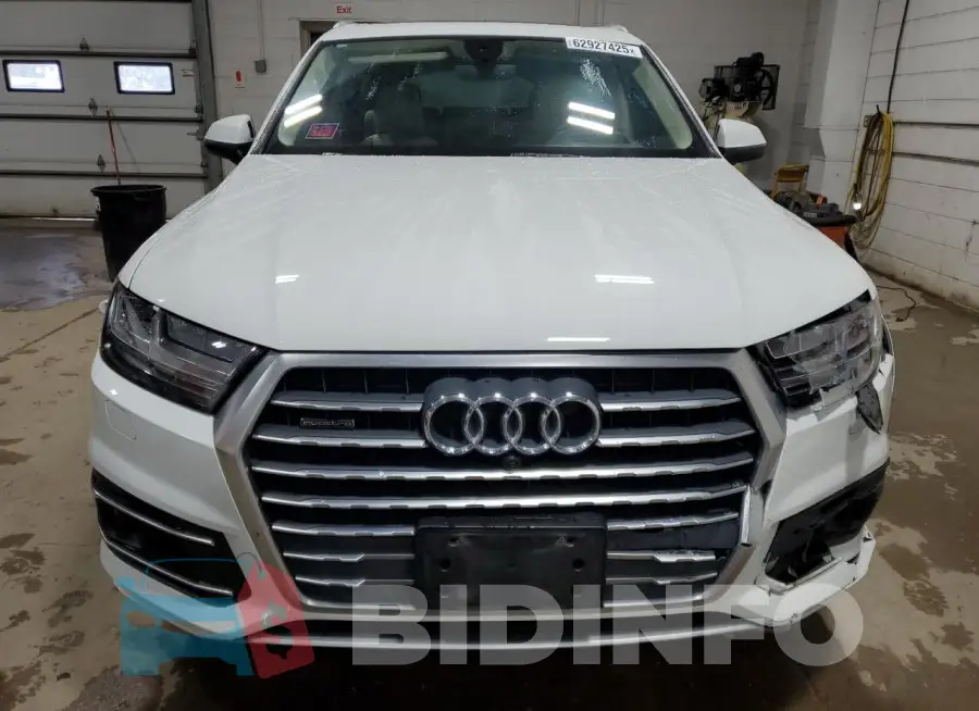 WA1VAAF75KD048919 Photo# 5