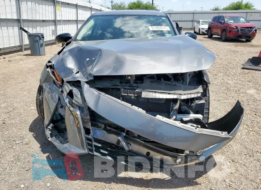 1N4BL4CV4PN415842 Photo# 5