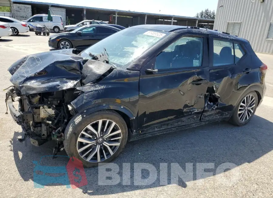 3N1CP5CV4ML531887 Photo# 1