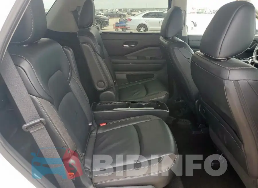 5N1DR3CB9PC267762 Photo# 11