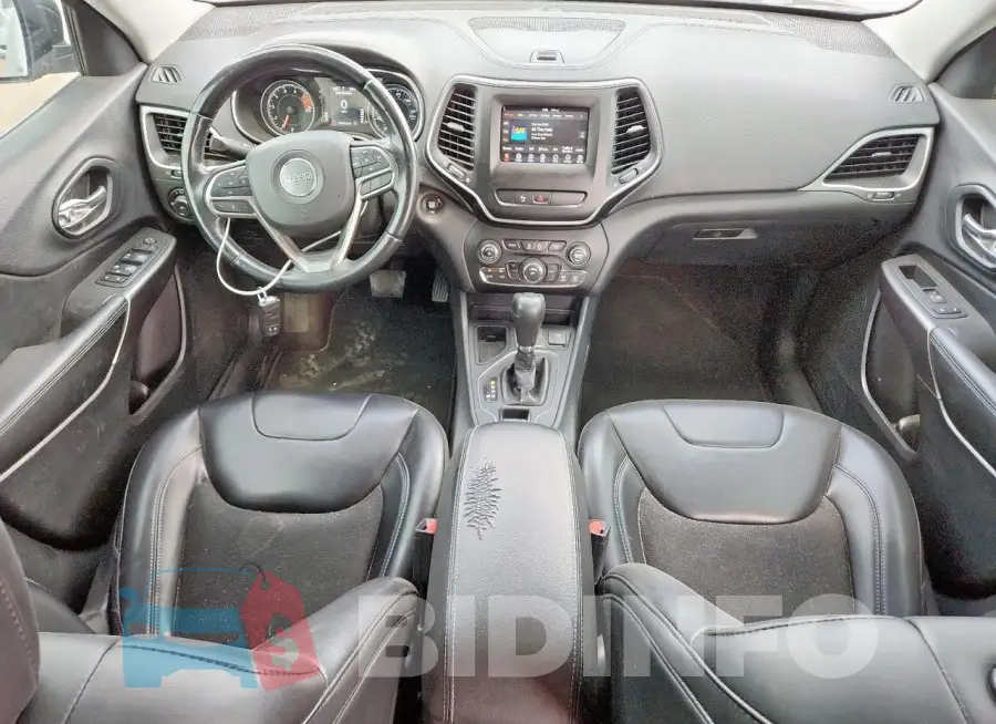 1C4PJLLX9KD111776 Photo# 8