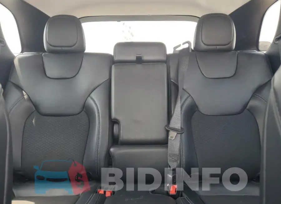 1C4PJMLB2LD617672 Photo# 10