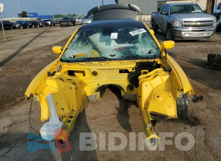 2C3CDXGJ9HH589747 Photo# 5
