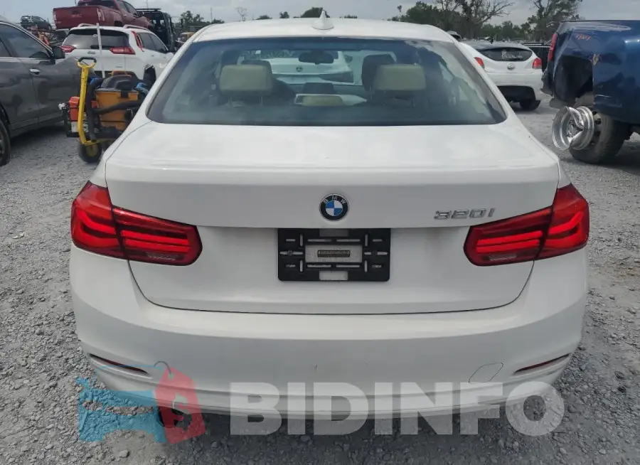 WBA8E1G55JNU92540 Photo# 6