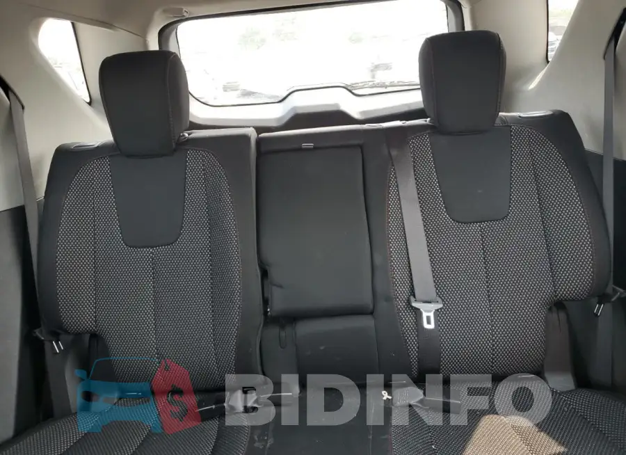 2GNFLFEK7H6199332 Photo# 10
