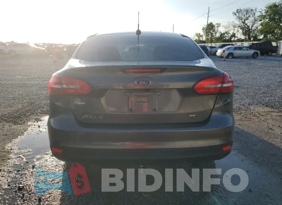 1FADP3F24GL216956 Photo# 6