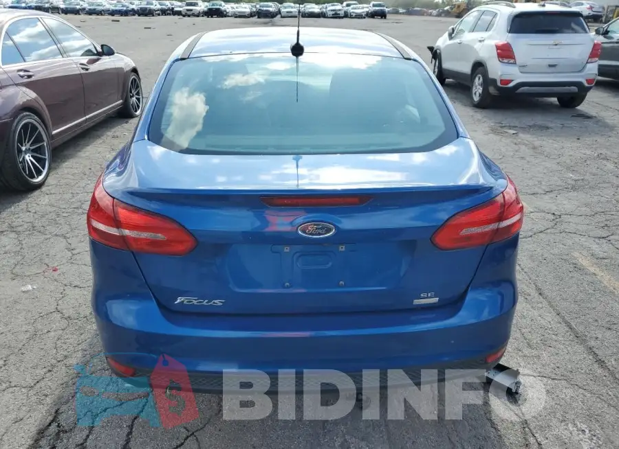 1FADP3FE2JL332464 Photo# 6