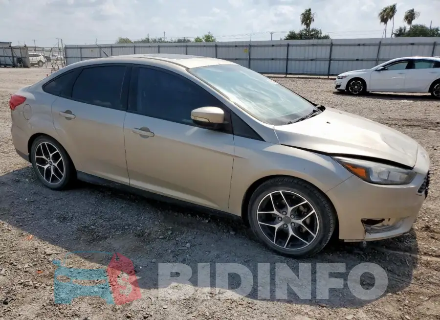 1FADP3H20JL229241 Photo# 4