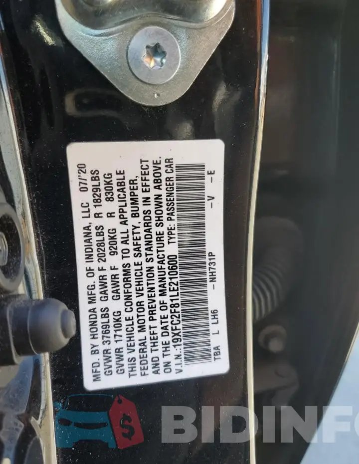 19XFC2F81LE210600 Photo# 13