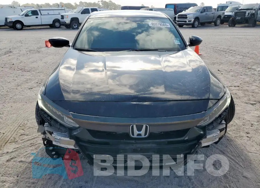 1HGCV1F30KA056542 Photo# 5