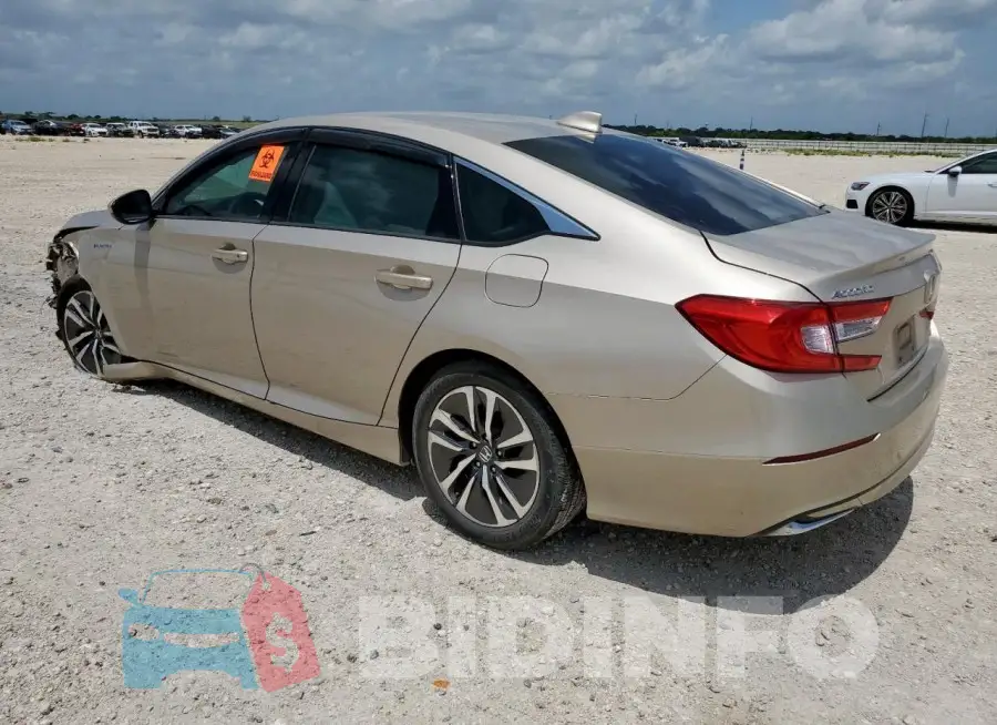 1HGCV3F12JA002524 Photo# 2