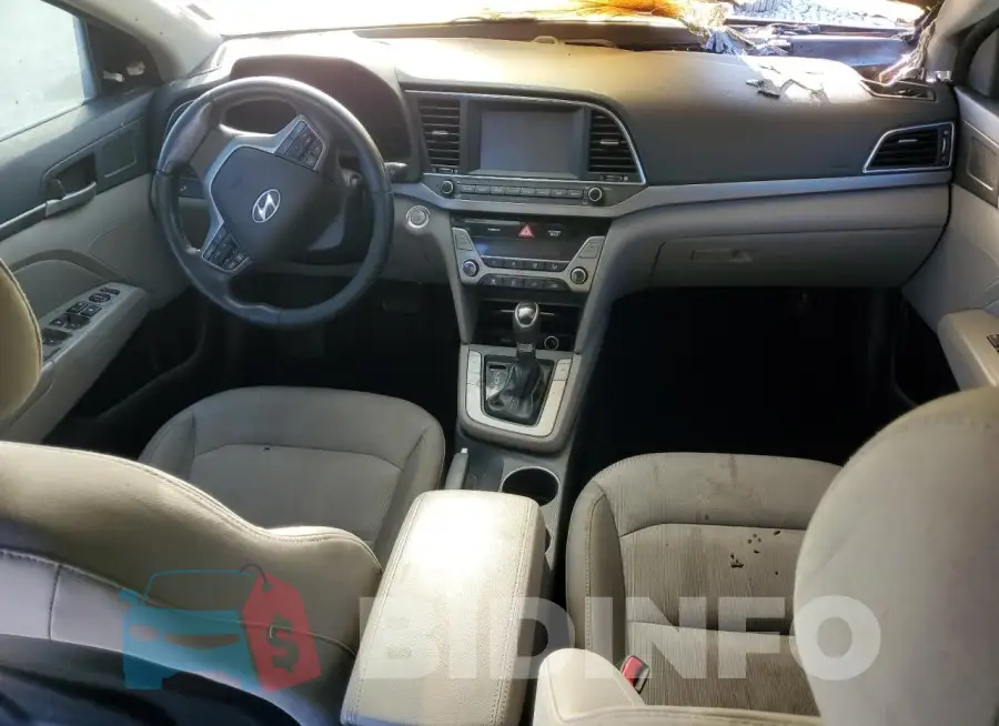 5NPD84LF8HH099666 Photo# 8