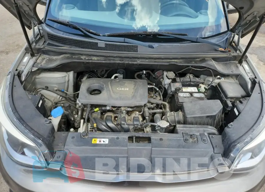 KNDJN2A29J7594405 Photo# 11