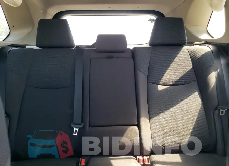 2T3H1RFV9MC134774 Photo# 10