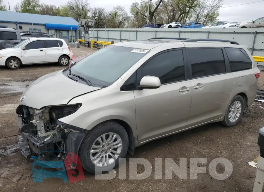 5TDYZ3DCXHS840925 Photo# 1