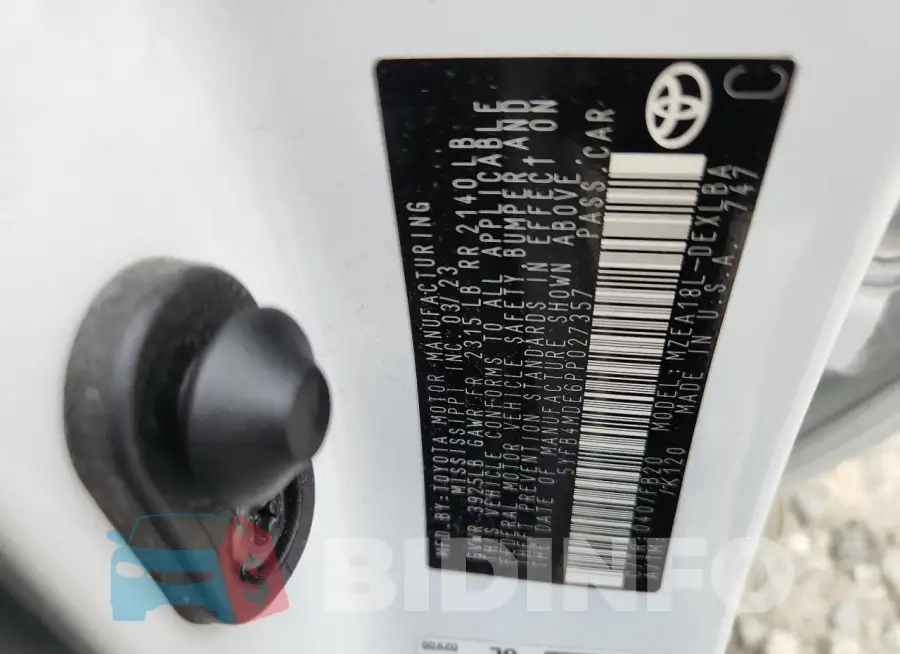 5YFB4MDE6PP027357 Photo# 12