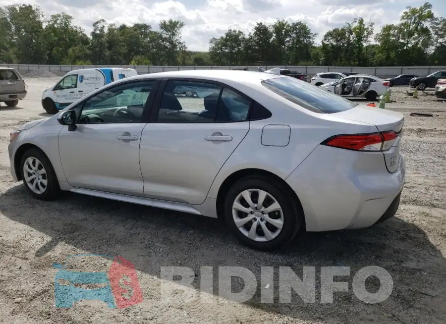 5YFB4MDE8SP317849 Photo# 2