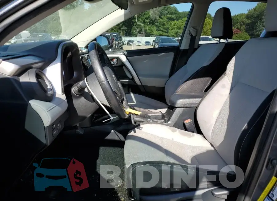 JTMRJREV4HD078153 Photo# 7