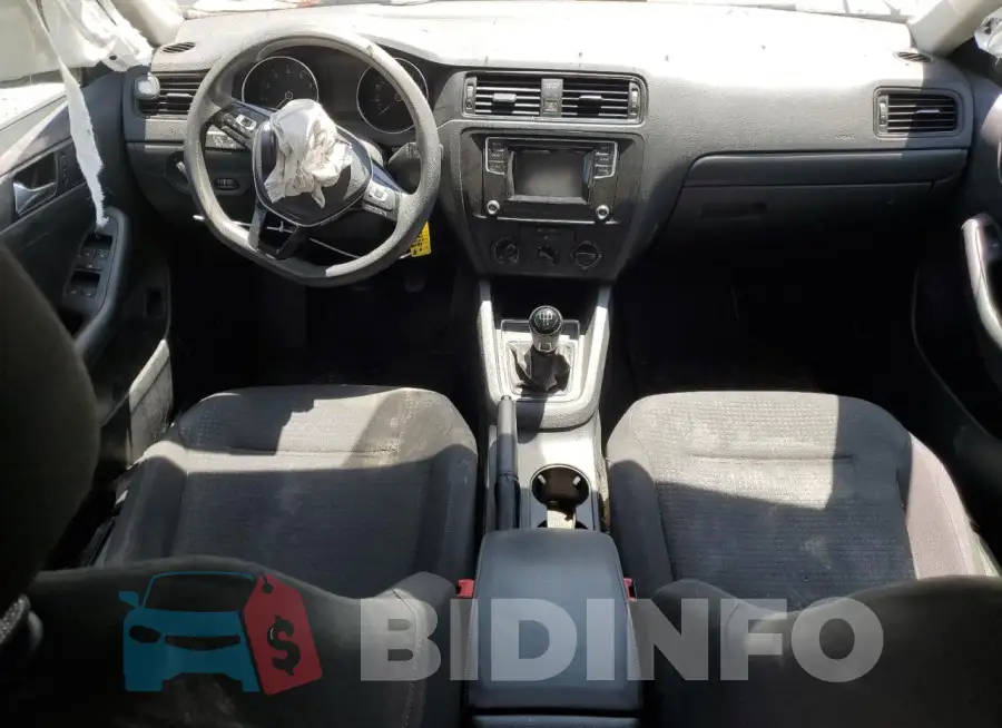 3VW167AJ7GM281687 Photo# 8