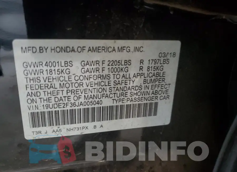 19UDE2F36JA005040 Photo# 12