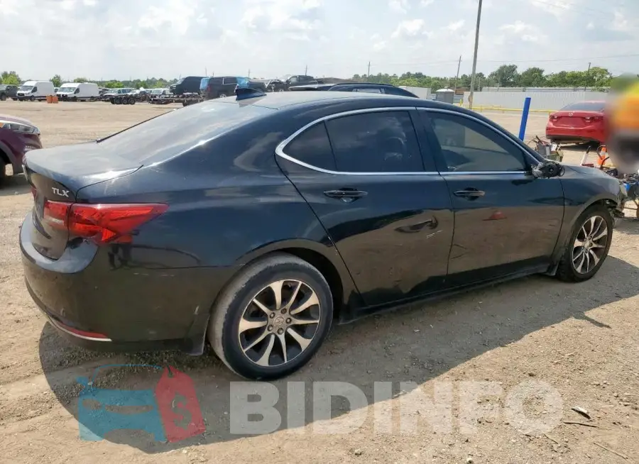 19UUB1F32GA000333 Photo# 3