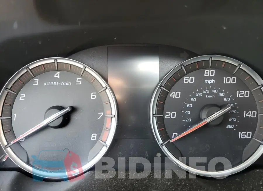 19UUB2F65JA010961 Photo# 9