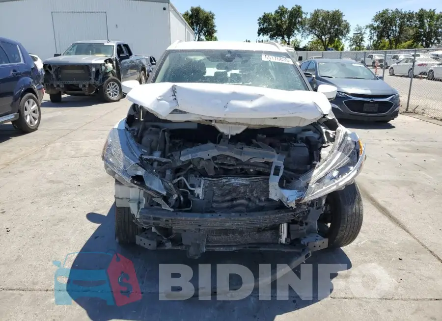 3N1CP5CV4ML469696 Photo# 5
