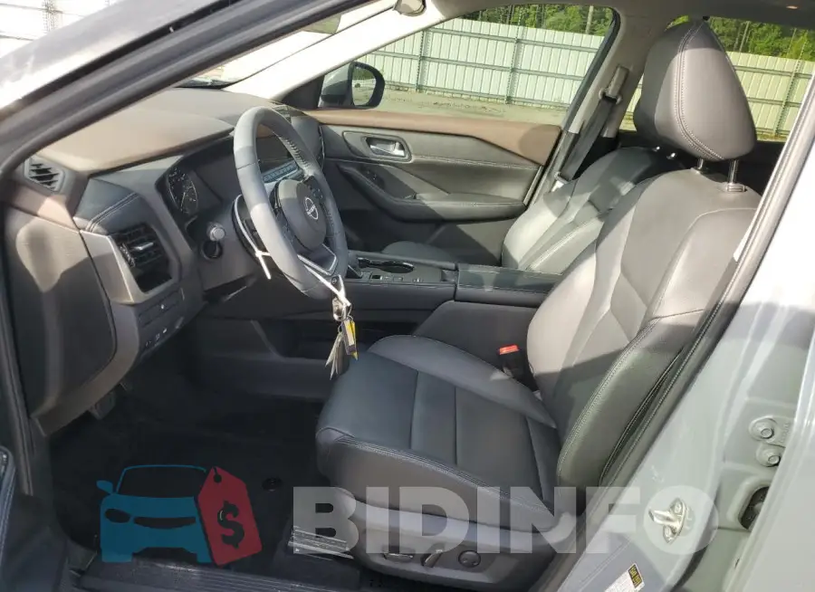 JN8BT3CA8PW007618 Photo# 7