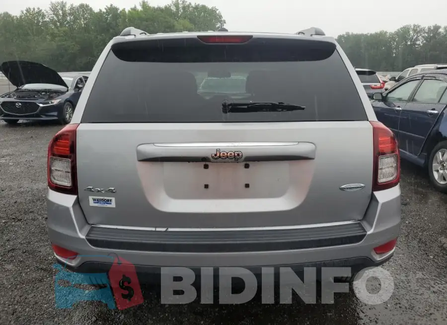 1C4NJDEBXGD541788 Photo# 6