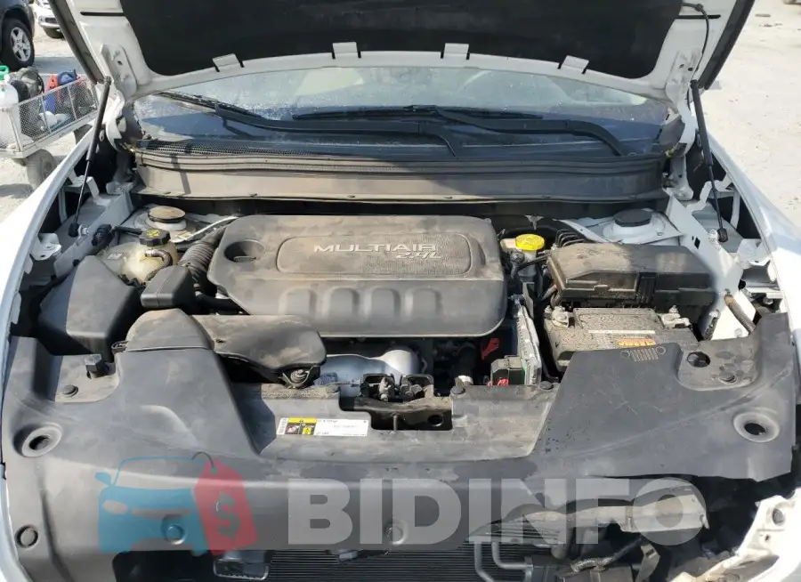 1C4PJLCB0JD535043 Photo# 11