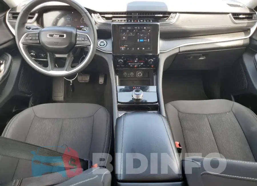 1C4RJKAG3P8807863 Photo# 8