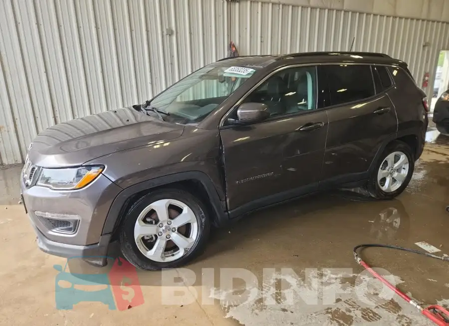 3C4NJDBB8LT150096 Photo# 1