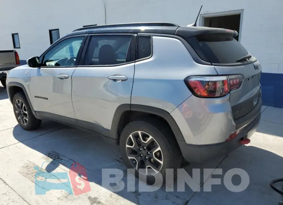 3C4NJDDB2LT184435 Photo# 2