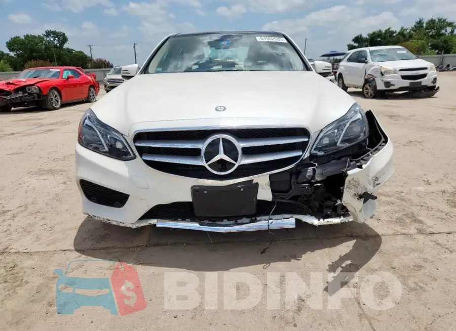 WDDHF5KB6GB210362 Photo# 5