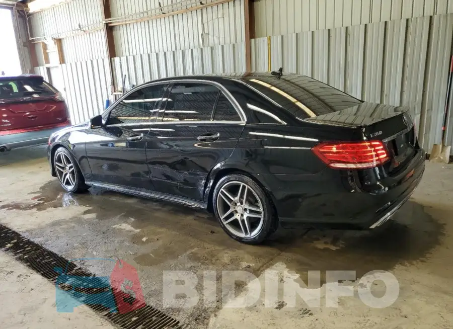 WDDHF8JB2GB258556 Photo# 2