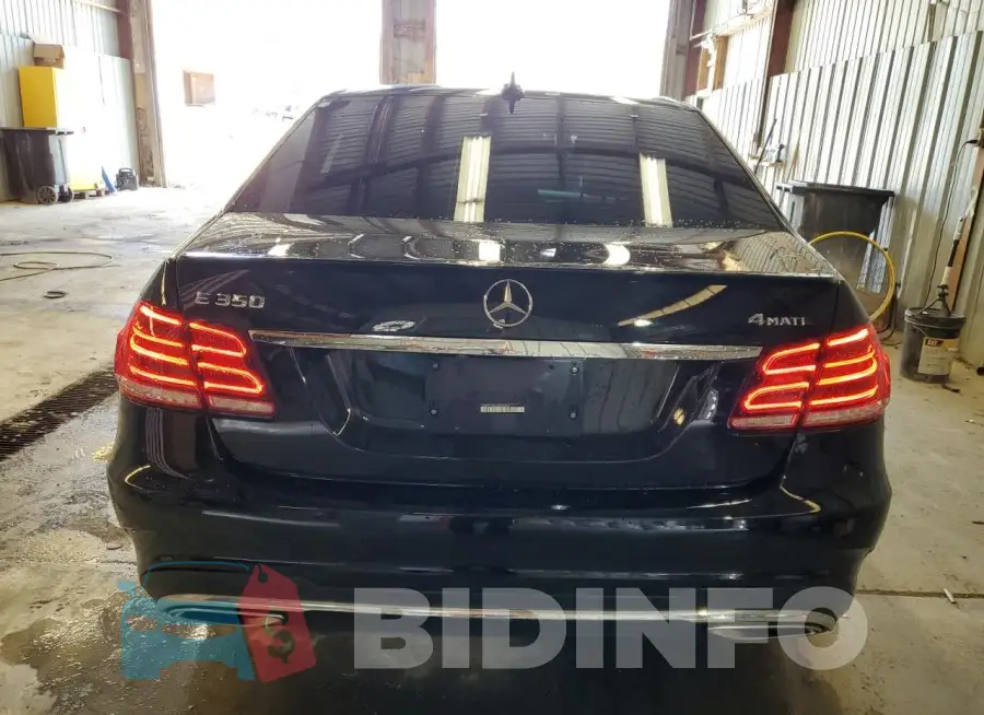WDDHF8JB2GB258556 Photo# 6