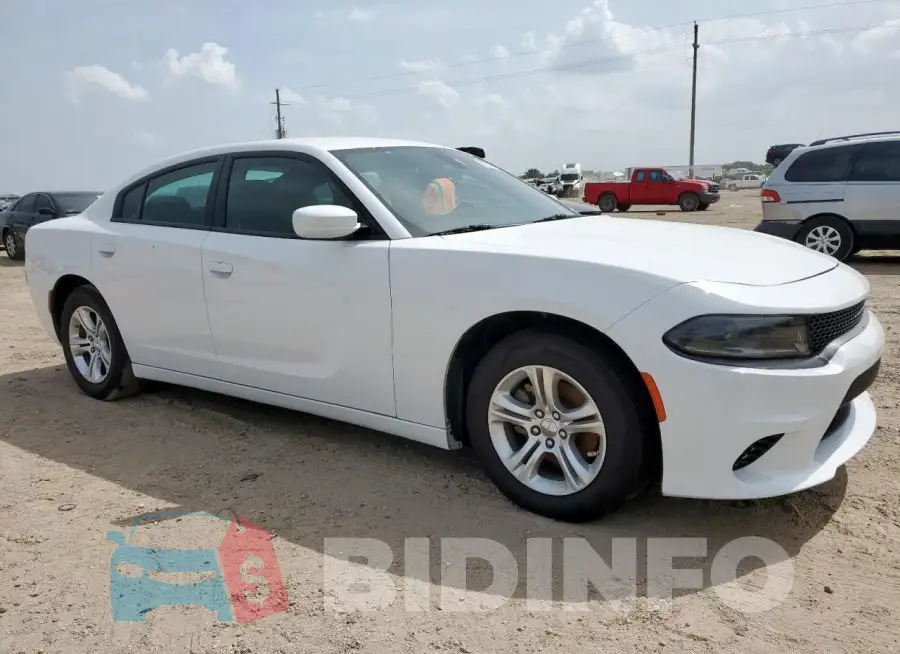 2C3CDXBG1NH196557 Photo# 4