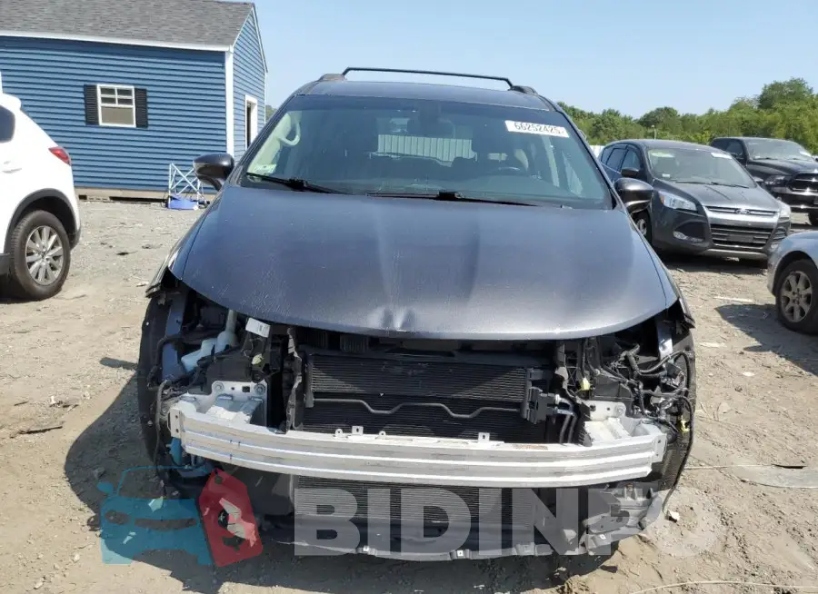 2C4RC1BG2HR845075 Photo# 5