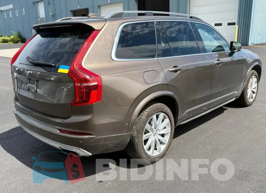 YV4A22PK2G1013285 Photo# 4