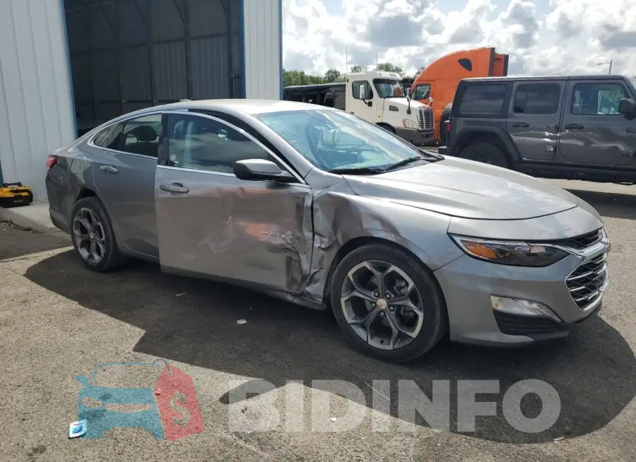 1G1ZD5ST0RF146417 Photo# 4
