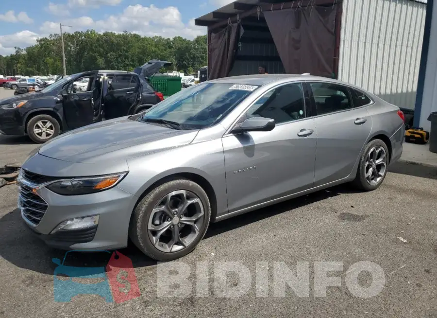 1G1ZD5ST0RF146417 Photo# 1