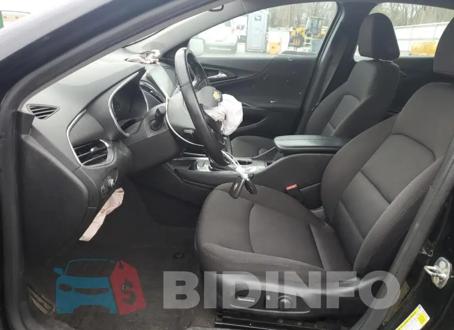 1G1ZD5ST2JF162851 Photo# 7