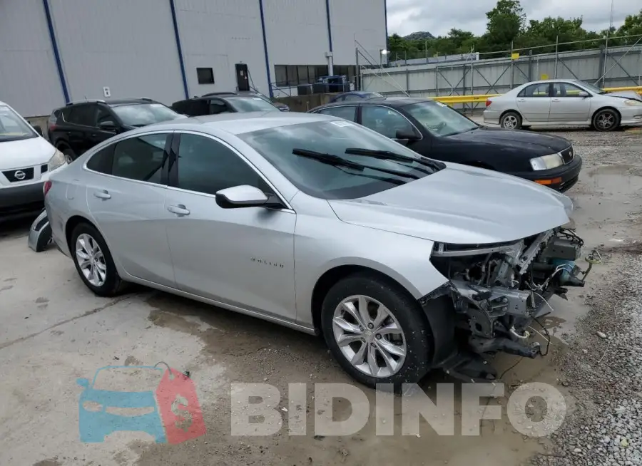 1G1ZD5ST4MF004127 Photo# 4