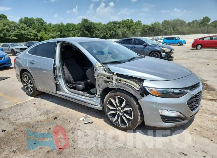 1G1ZG5ST8RF154952 Photo# 4