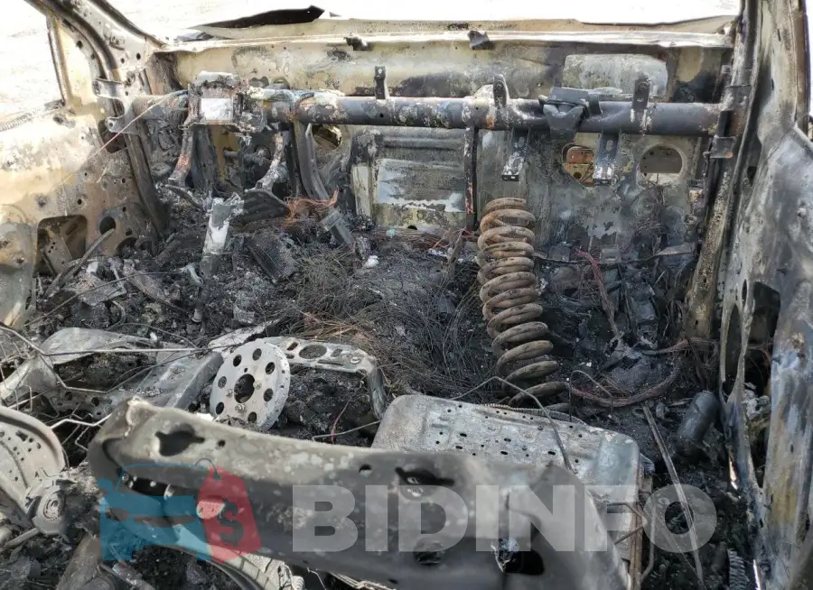 1GC4YTE74LF312860 Photo# 8